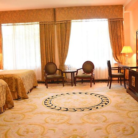 Hotel Royal Florence คีชีเนา ภายนอก รูปภาพ
