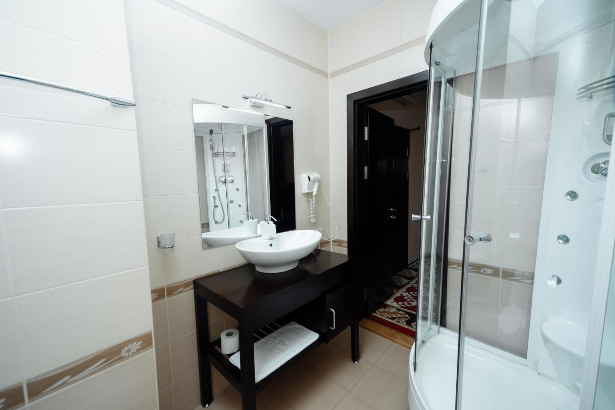 Hotel Royal Florence คีชีเนา ภายนอก รูปภาพ