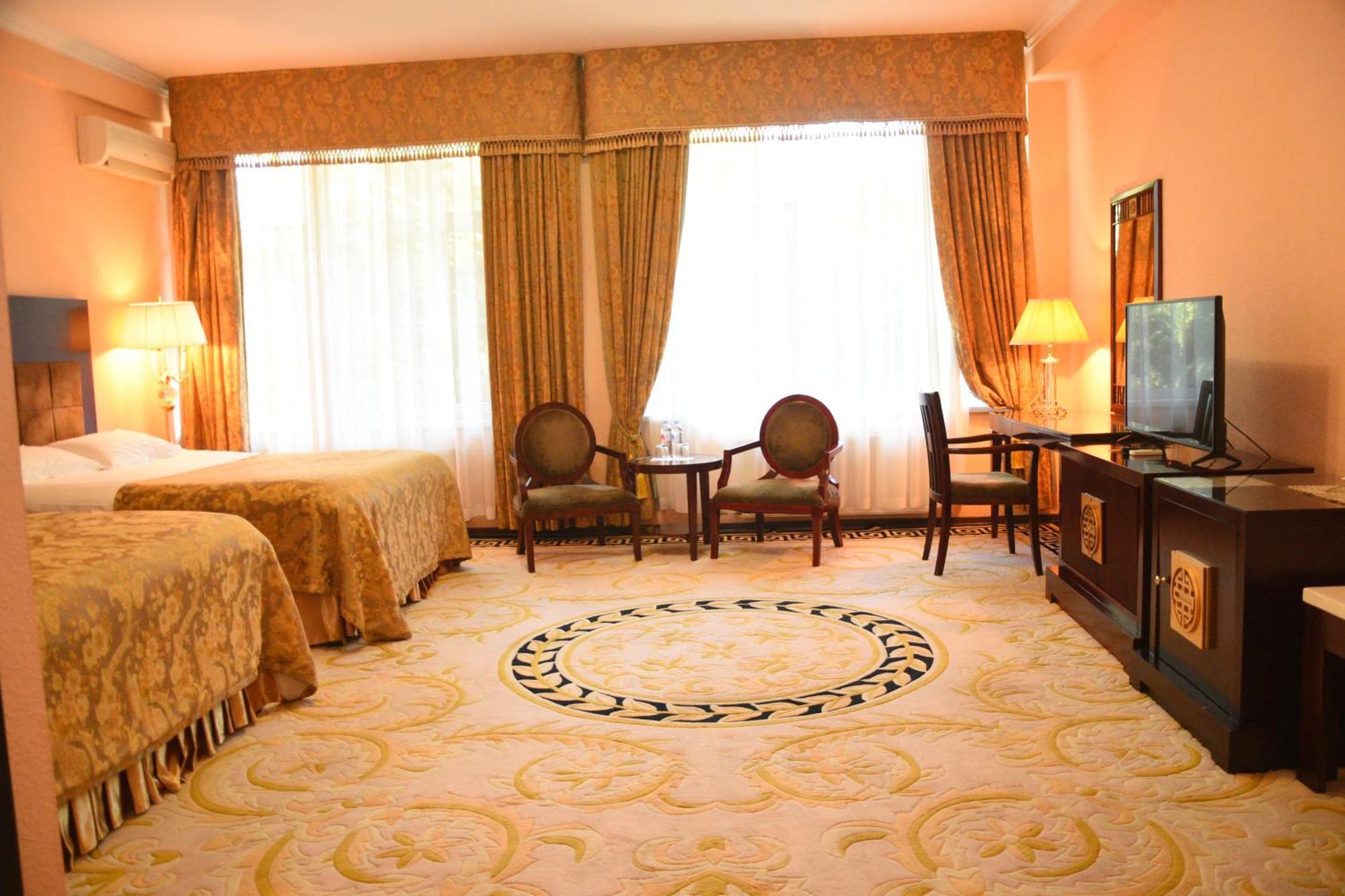 Hotel Royal Florence คีชีเนา ภายนอก รูปภาพ