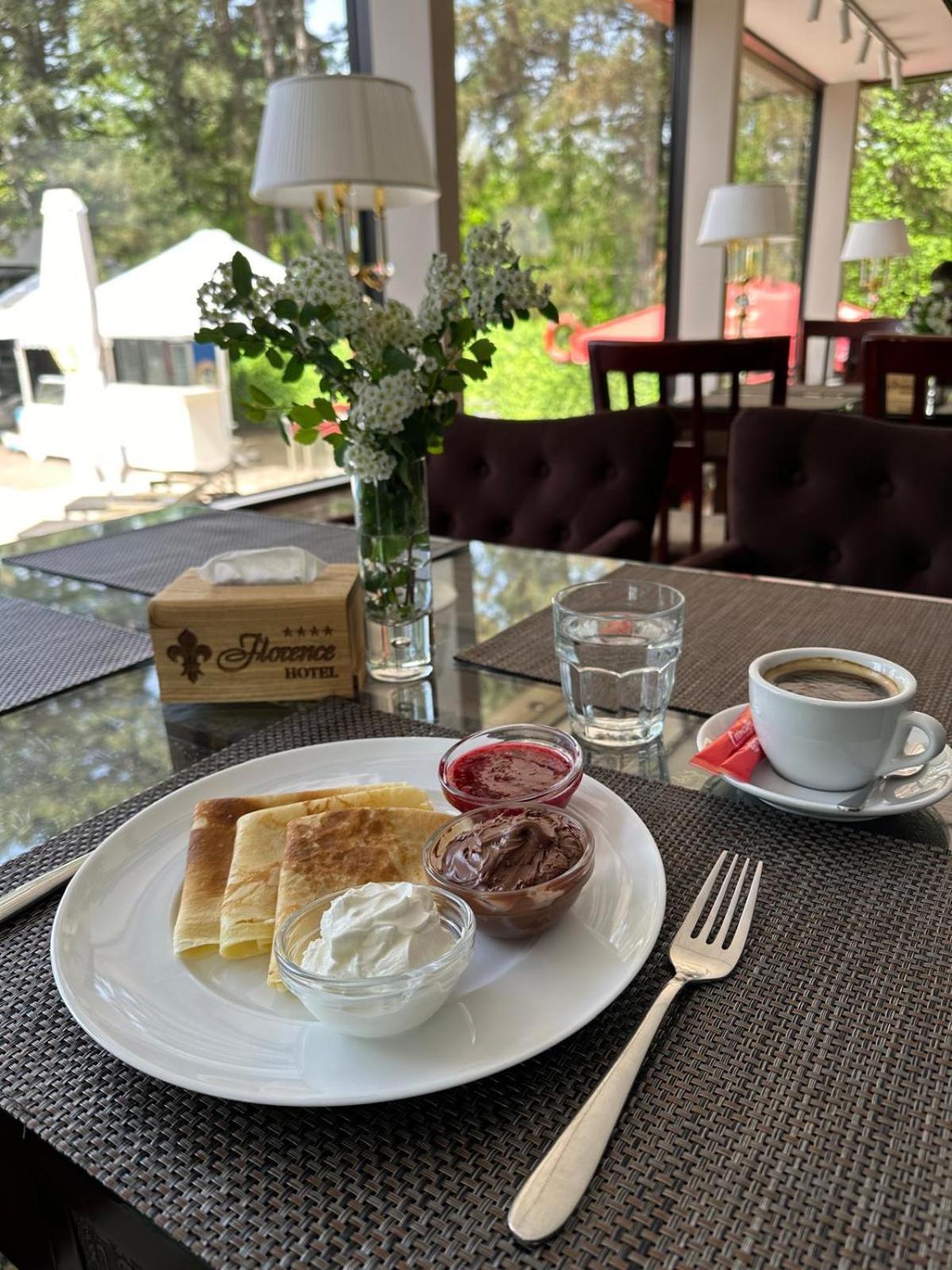 Hotel Royal Florence คีชีเนา ภายนอก รูปภาพ